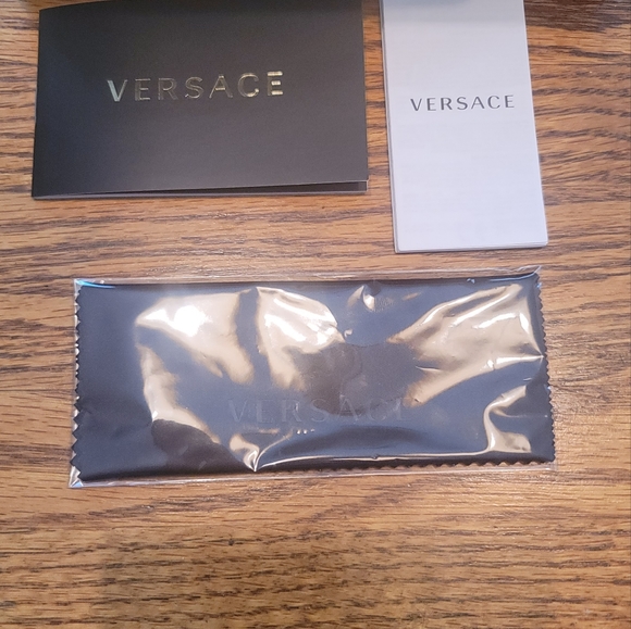 NWT Versace Medusa Black Gold Studded Cat Eye Small Medium Sunglasses - Picture 8 of 14